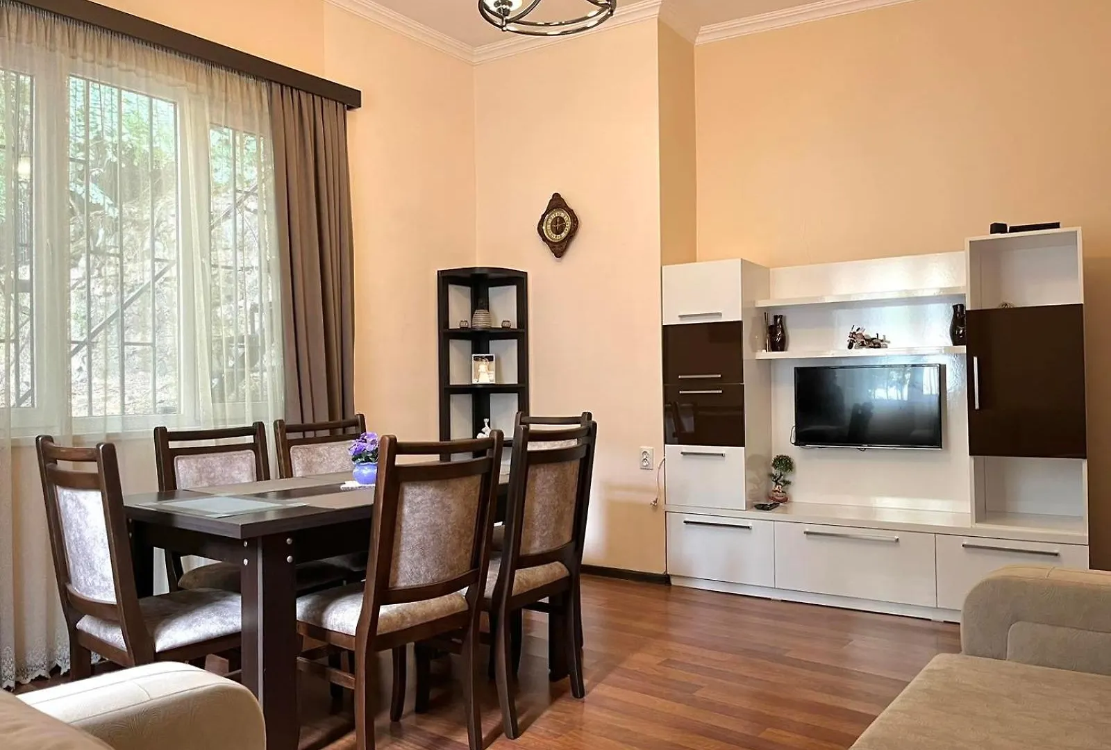 Apartment Amaghleba contacts